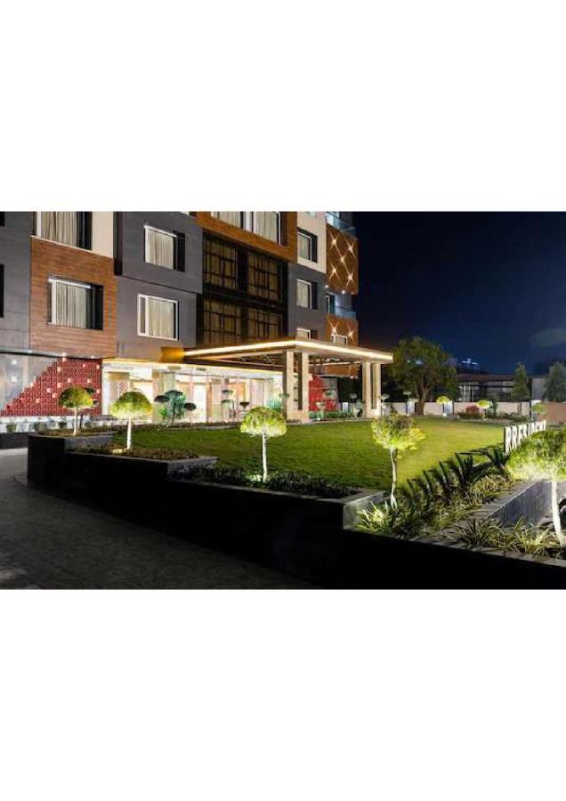 Hotel Shivay President Ujjain Exterior foto